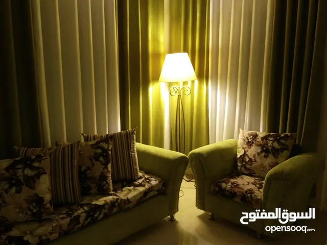 145 m2 3 Bedrooms Apartments for Rent in Amman Daheit Al Yasmeen