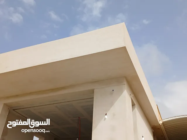 ملعق في جنزور
