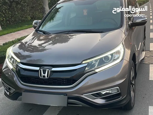 For sale Honda CRV model 2016 full operation full accessories  للبيع هوندا CRV فل أوبشن مودل 2016