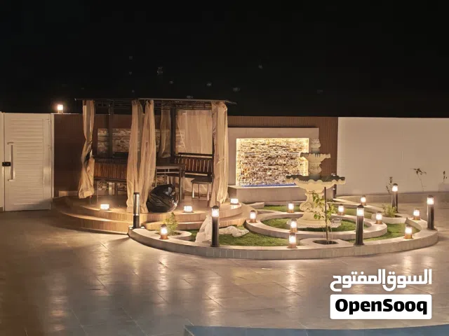 4 Bedrooms Chalet for Rent in Al Batinah Barka