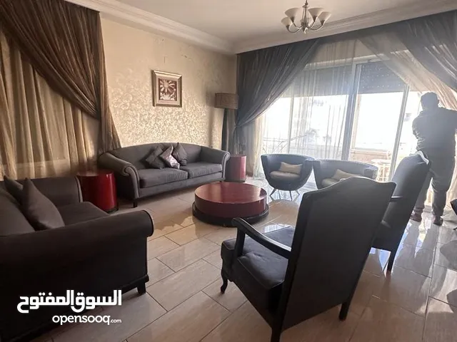 240 m2 3 Bedrooms Apartments for Rent in Amman Um Uthaiena