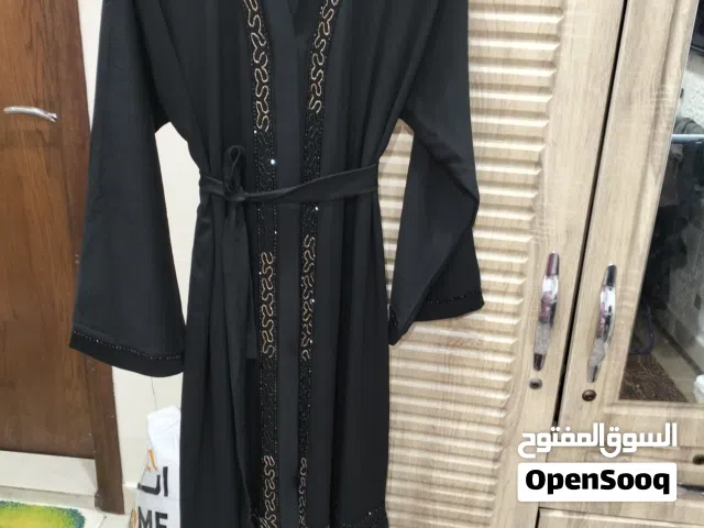 تصفيات عبايات اماراتي وسعودي