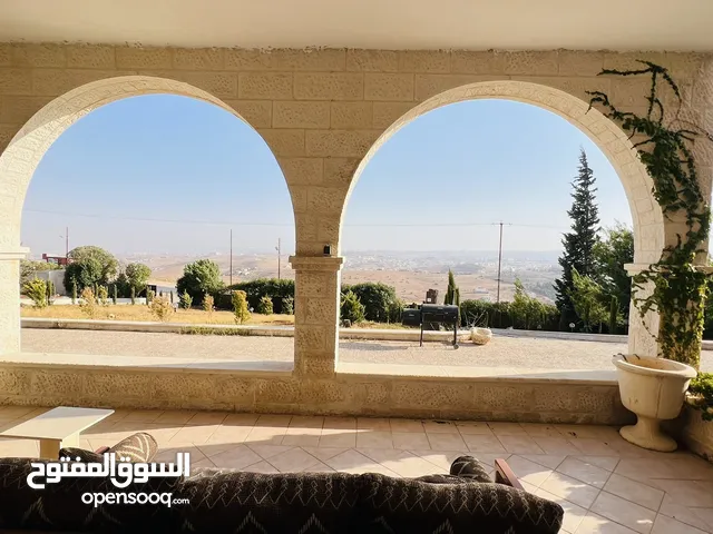 1600m2 More than 6 bedrooms Villa for Sale in Amman Shafa Badran