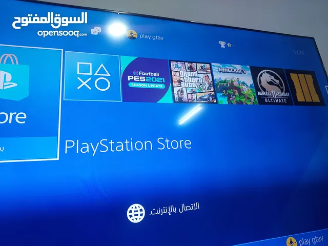 للبيع جهاز بلاي ستيشن 4 تسلم استخدام شهر