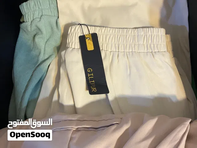 بنطلونات جنز أوروبي جديد