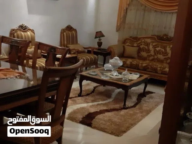 شقة ارضي للبيع