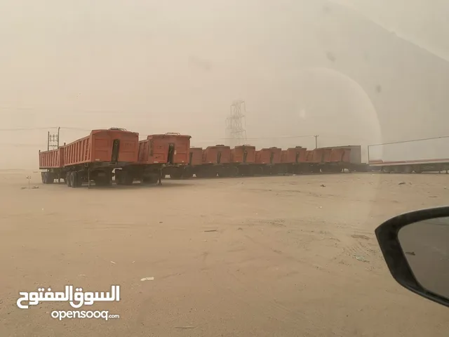 للبيع صناديق ماموت