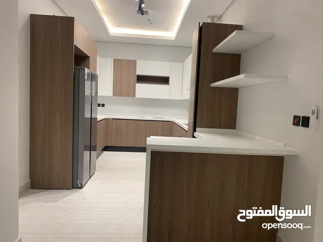 194 m2 5 Bedrooms Apartments for Rent in Jeddah Marwah
