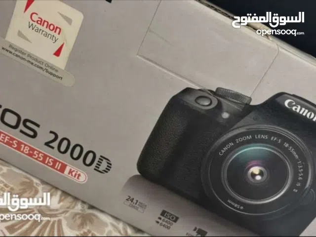 كامرة كانون 2000D مع العدسة الكيت