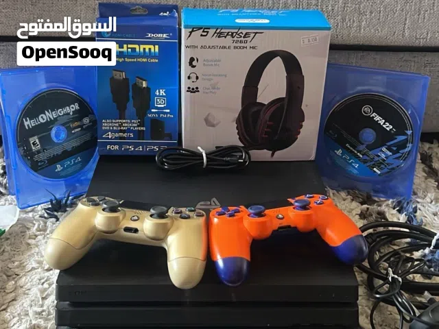للبيع بلاستيشن فور برو جديد ( سوني برو استعمال قليل ) ون تيرا نظيف جدا مع جميع اغراضه ...