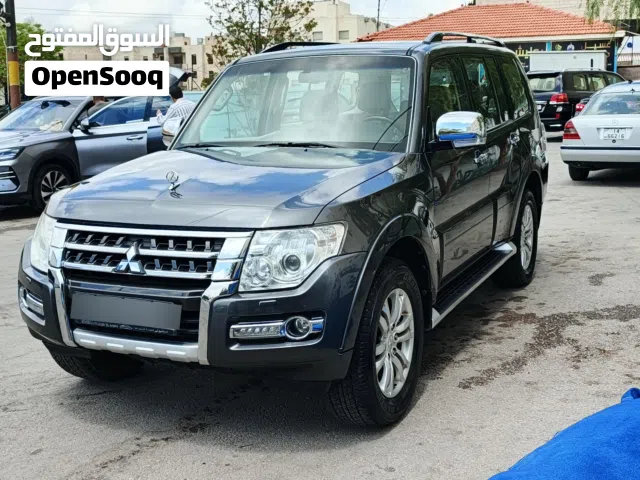 2016 Mitsubishi Pajero GLS