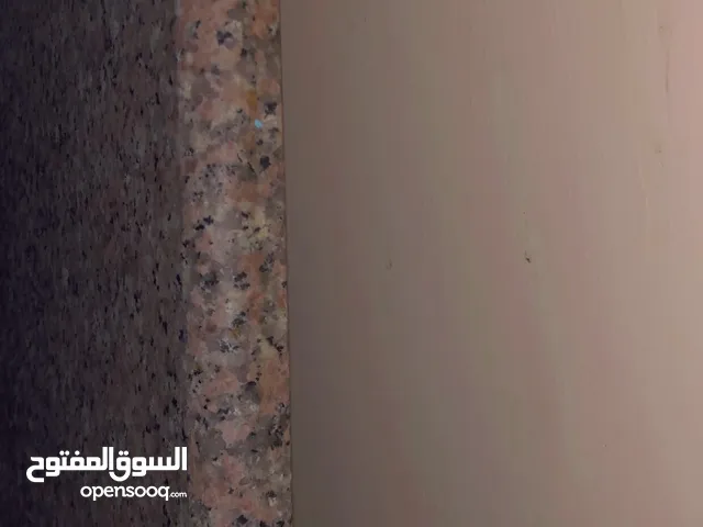 لوح جرانيت مصري بسعر حرق مفصل وحاهز يصلح لمطبخ او صاله باربيكو او مجلة الله يبارك لصاحب النصيب