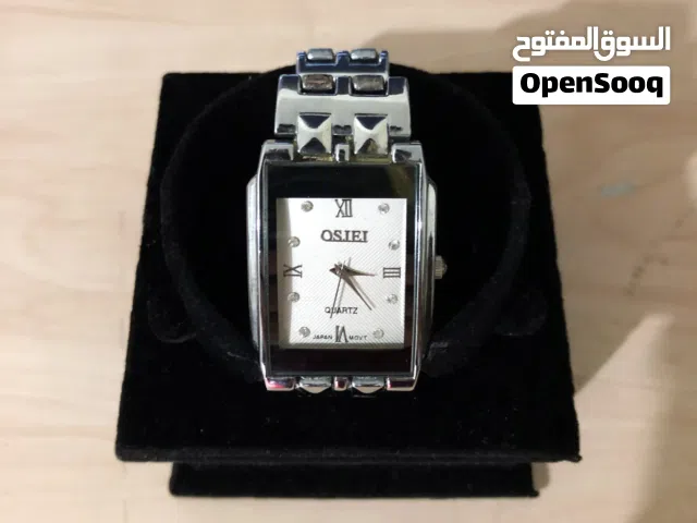 ساعة يد يابانية نسائية