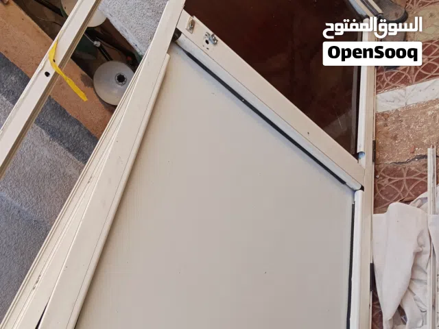 باب داخلي الامنيوم ثقيل