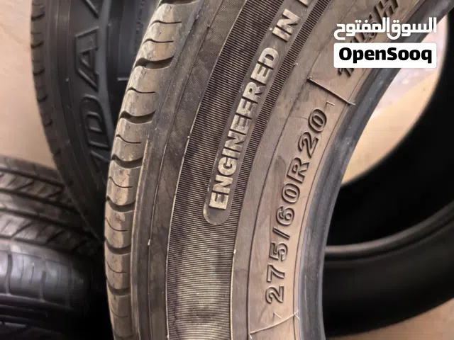 عجلة مستعملة بحالة جيدة مع 20 نظام جنوط أخرى لسيارات متعددة مقاس 275/60R20 موديل 2024