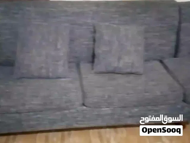 كنب لبيع بسعر مغري