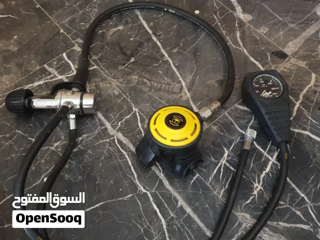 مزود هواء للغوص مع مقياس الهواء في الاسطوانة