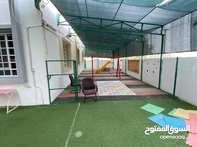 800 m2 More than 6 bedrooms Villa for Sale in Muscat Al Khoud