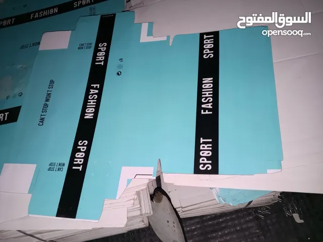 شروه كراتين احذيه جديده اكتر من الف و 500 سعر حرق