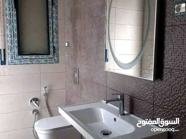 سباك لجميع خدمات المياه والصرف الصحي وخدمات الصيانه في طرابلس
