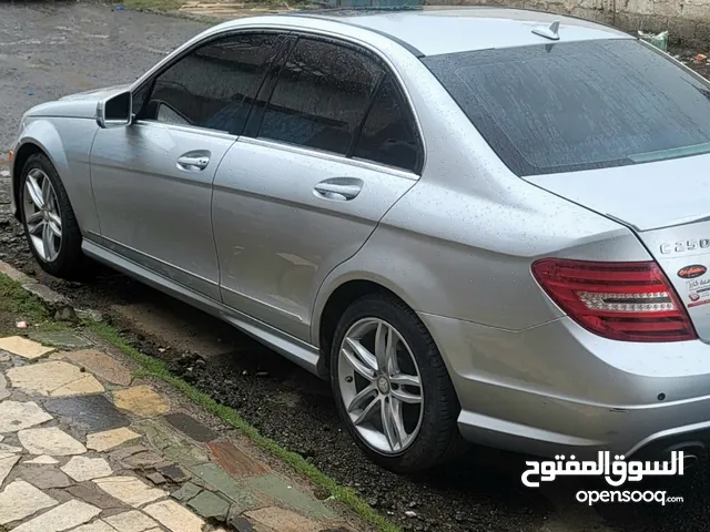 Mercedes Benz C-Class 2013 in Sana'a