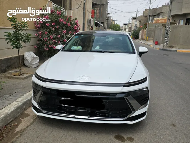 هونداي سوناتا للبيع السياره كفاله عامه رقم بصره