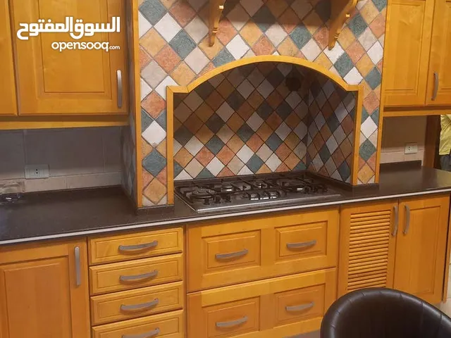 400 m2 3 Bedrooms Villa for Rent in Amman Al Kursi