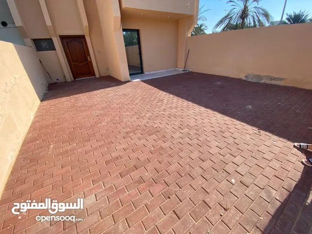 150 m2 4 Bedrooms Villa for Rent in Abu Dhabi Al Bateen