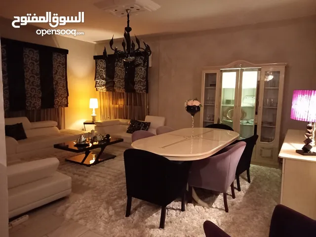 200 m2 4 Bedrooms Apartments for Rent in Tripoli Bin Ashour