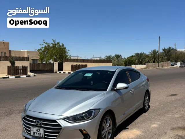 2017 هيونداي النترا Sport