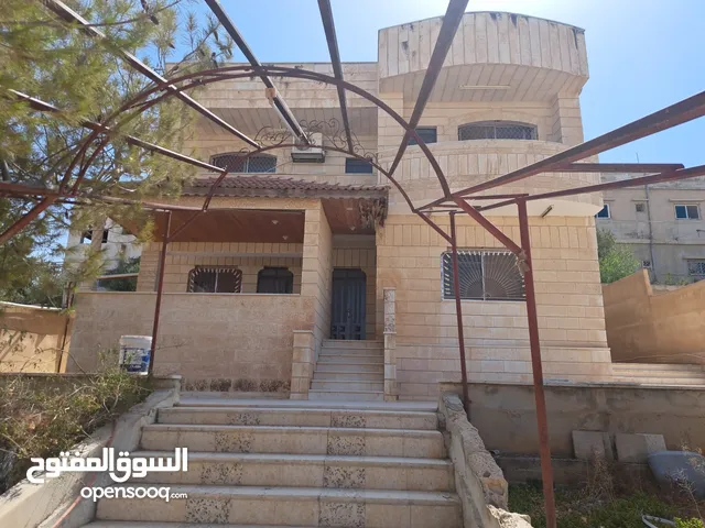 340m2 5 Bedrooms Townhouse for Sale in Zarqa Dahiet Al Amera Haya