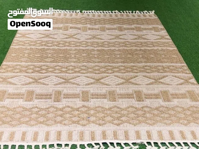سجاد تركي نظيف مافيه بقع ولا أوساخ