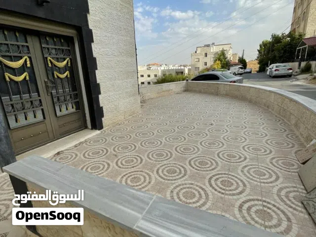 شقة للبيع مساحة 130