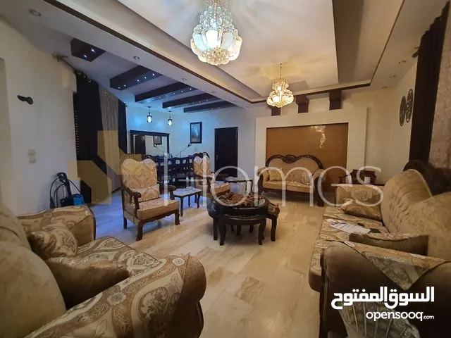 585 m2 5 Bedrooms Villa for Sale in Amman Al Bnayyat
