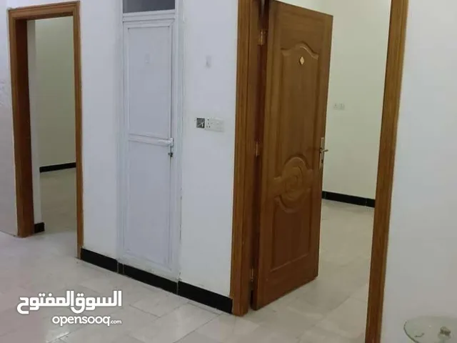 شقة سكنية للإيجار في التحسينية