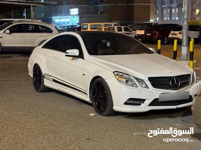 للبيع او للبدل مرسيدس e250 كامل المواصفات شرط الفحص كت amg وداخليه designo الوحيده بالكويت