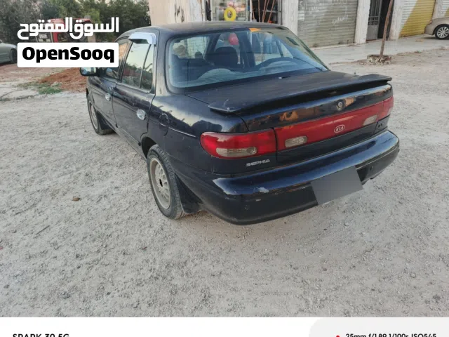 1995 Kia Sephia 1