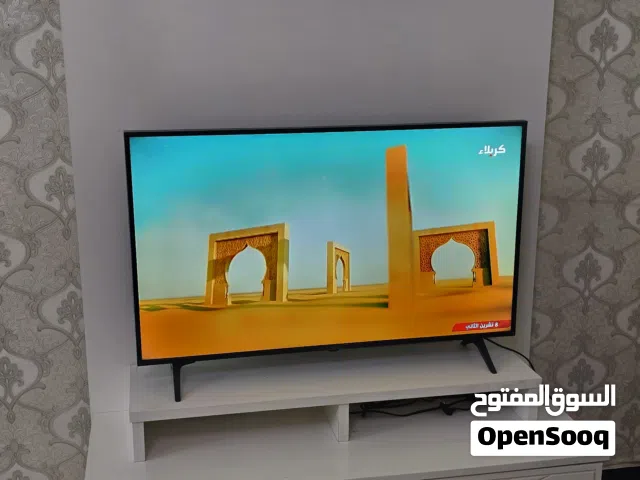 ميز تلفزيون خشب ايطالي ثقيل بحالة ممتازة للبيع بسعر مناسب جدا