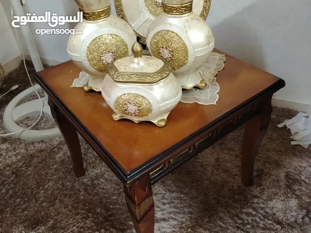 طقم كنب مستعمل بحالة الجديد