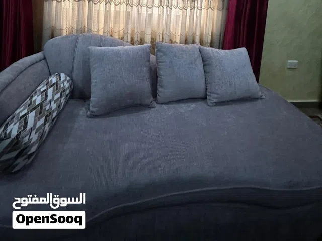 كنبة جانبية