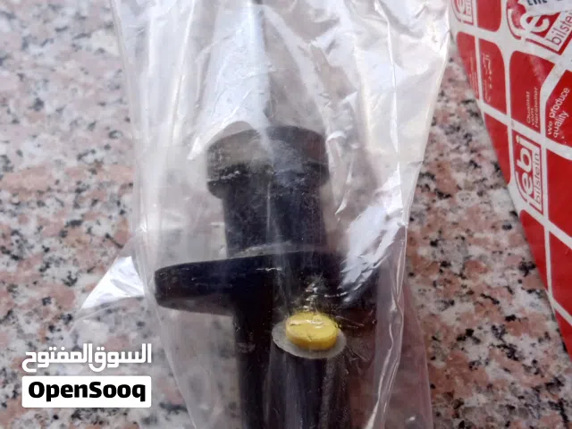 طرمبة كلش سفليه BMW e34 وكاله بالكرتونه
