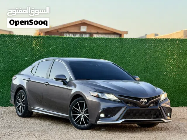 تويوتا كامري 2024 للبيع