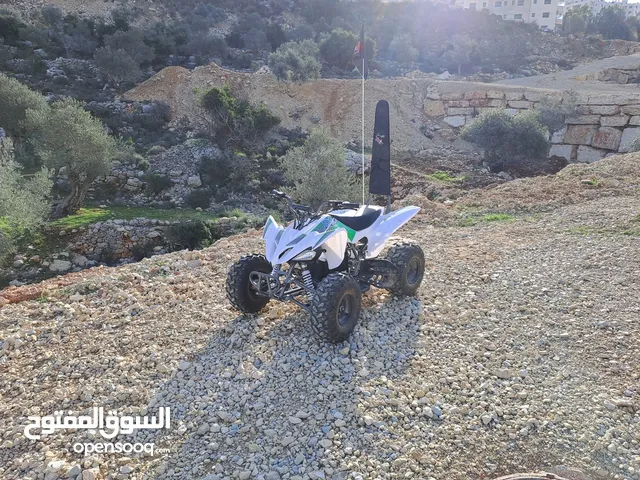 تركترونين كهرباء للبيع بنصف السعر بسبب السفر