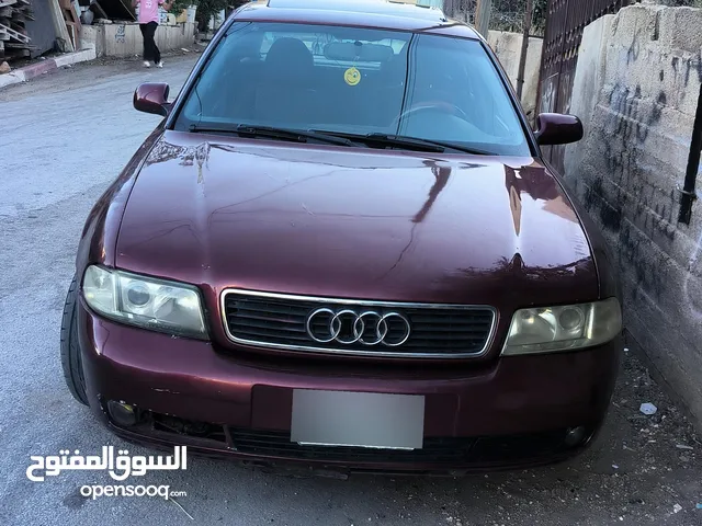 audi a4 للبيع