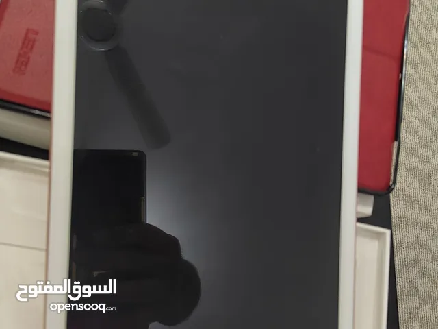 Apple iPad 6 128 GB in Baghdad