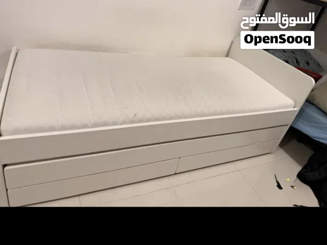 سرير مزدوج double bed
