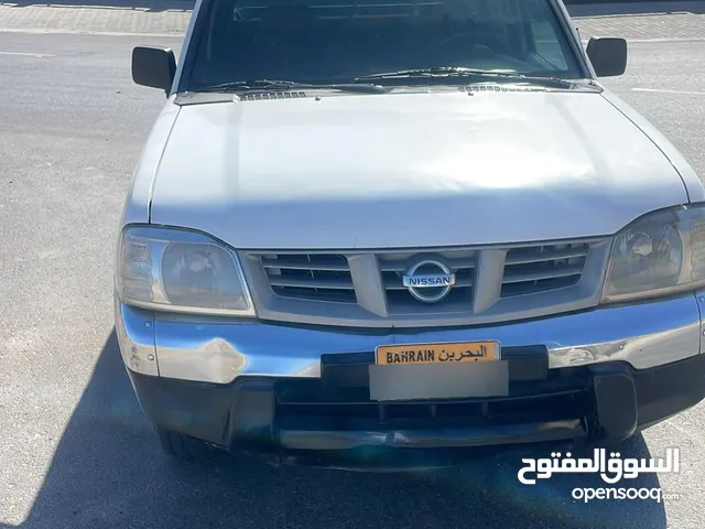نيسان موديل 2008