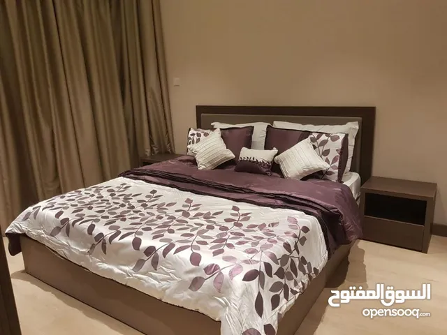 الايجار شقه فاخره في الجفير مفروشة و شامل الكهرباء و الماء