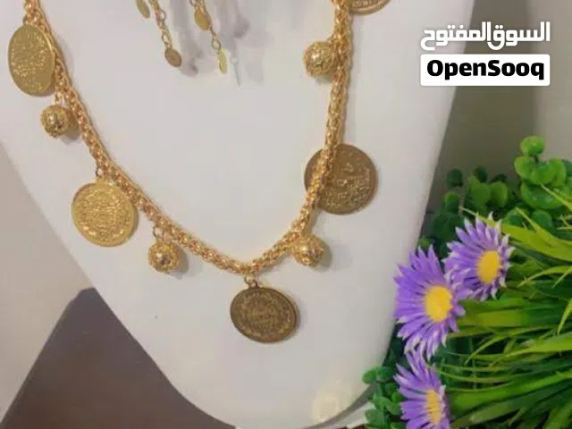 اي طقم فقط 17 دينار مكفولييين لسنتين