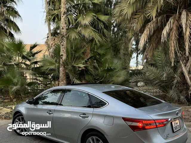 Used Toyota Avalon in Tripoli